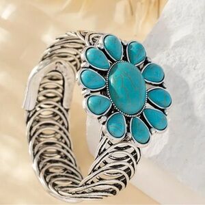 Bohemian vintage pattern oval lace Turquoise bracelet